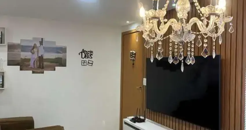 Apartamento com 2 dormitórios no Bairro da Santa Amélia - 42m²
