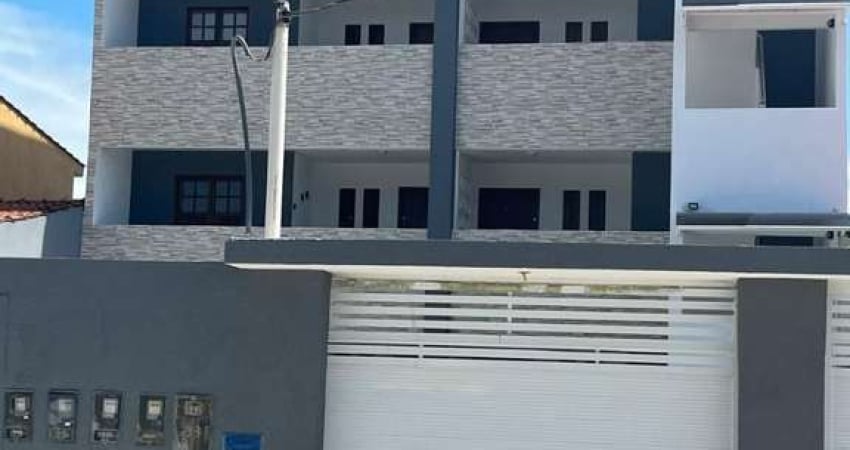 Apartamento com 2 dormitórios na Próximo à 5min da Praia do Francês - 72m²