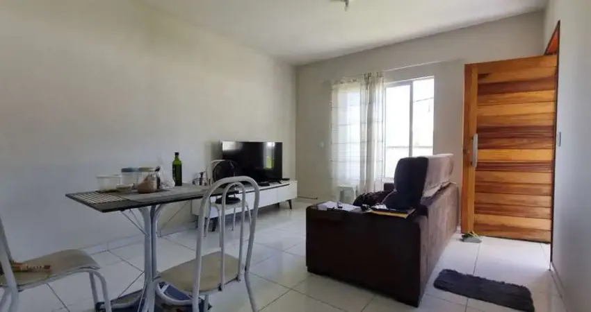 Casa com 3 dormitórios sendo 1 suíte em Condomínio Fechado em Marechal Deodoro - 78m²