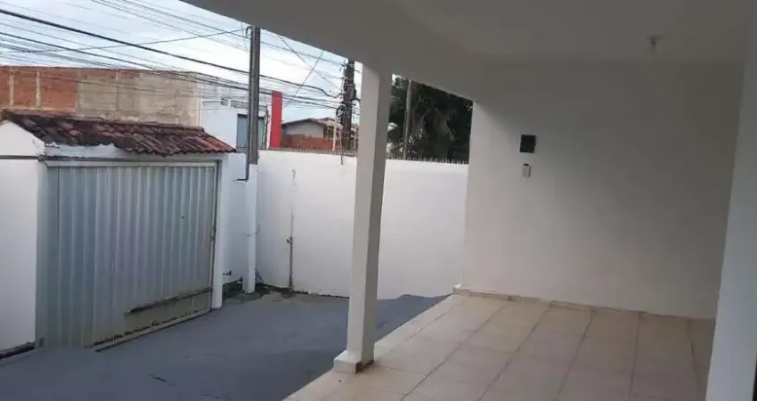 Casa com 3 dormitórios sendo 1 suíte no bairro de são jorge - 250m²
