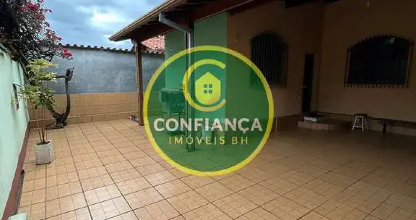 Casa com 4 quartos à venda no Pompéia, Belo Horizonte 