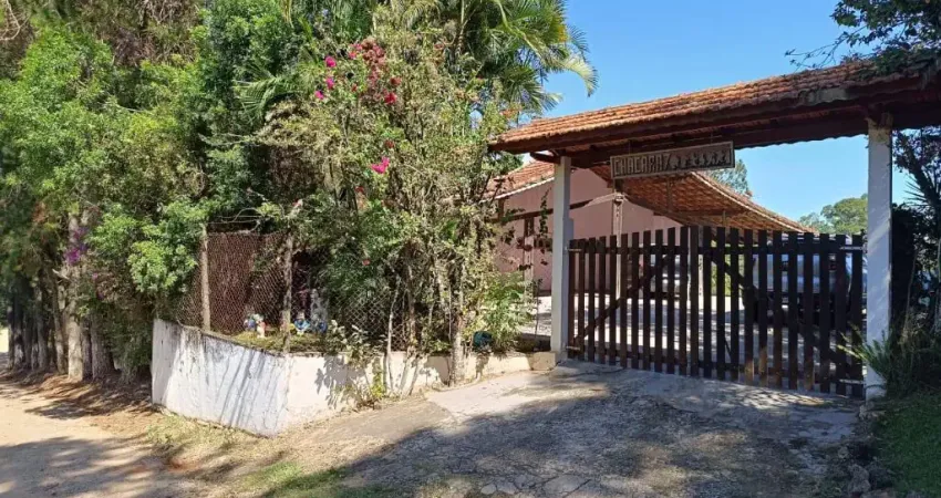 Excelente Chacara em Atibaia a 200 metros  do asfalto