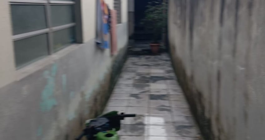 Casa com 1 quarto para alugar na Rua Vinte e Seis de Janeiro, 679, Vila Mirim, Praia Grande