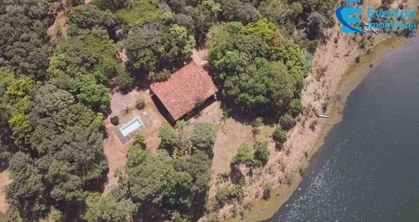 Lindo Rancho nas margens do Rio Paranaíba - com 8.694m² em uma área muito bem cuidada e arborizada;