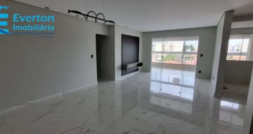 Apto de alto padrão com 112,70 m², bem localizado, no Santa Mônica.
