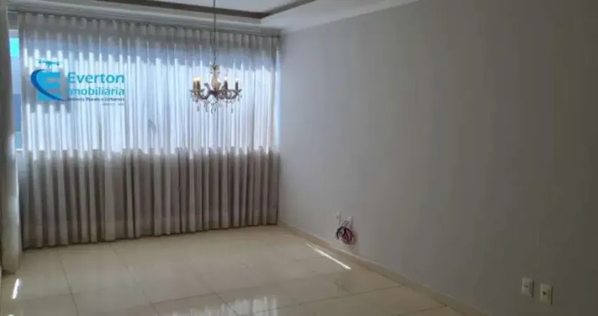 Cobertura duplex com elevador, com 3 quartos (2 suítes), amplo espaço gourmet