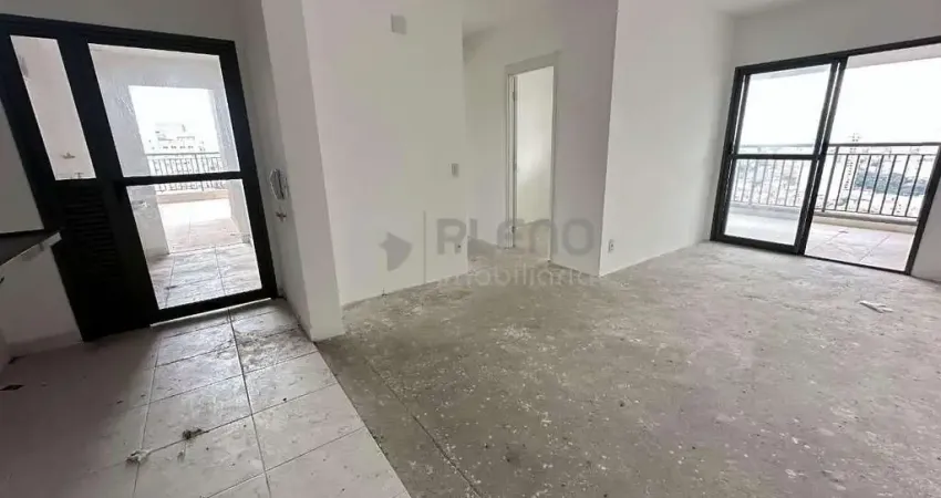 Vendo apartamento tipo garden com 122m² totais (84m² de apto + 38m² de quintal) à 100 metros do me
