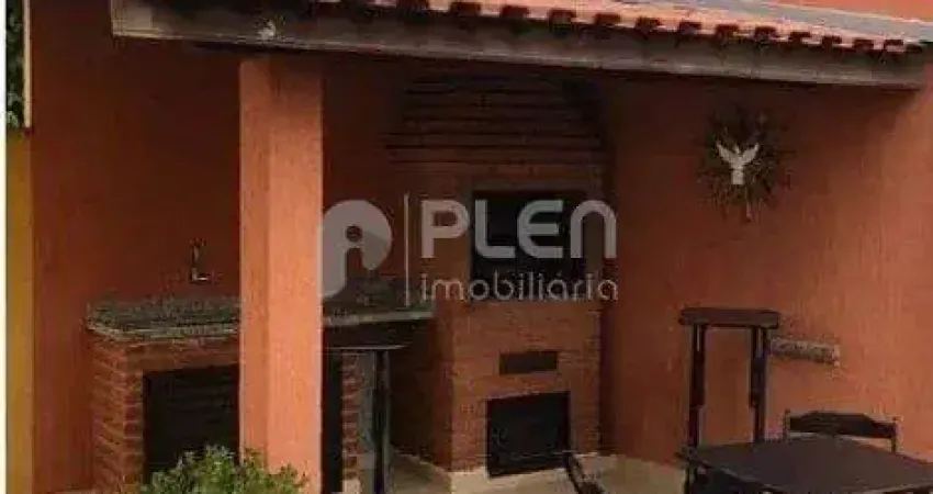 Casa com 3 quartos à venda na Rua Andaçu, 150, Vila Paiva, São Paulo