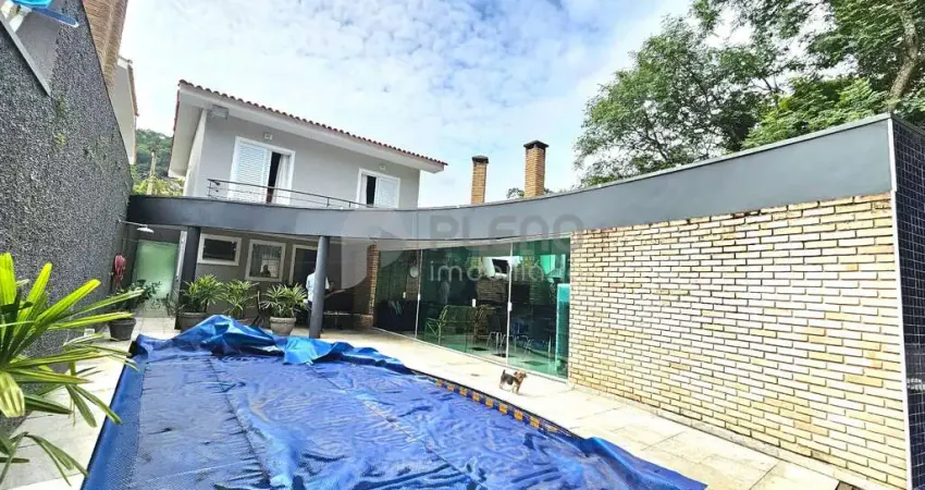 Casa em condomínio fechado com 4 quartos à venda na Rua Maestro Otto Wey, 104, Jardim Itatinga, São Paulo