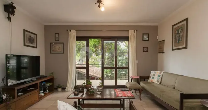 Sobrado em vila irmãos arnoni com 4 quartos, sendo 2 suítes, 205m² para venda