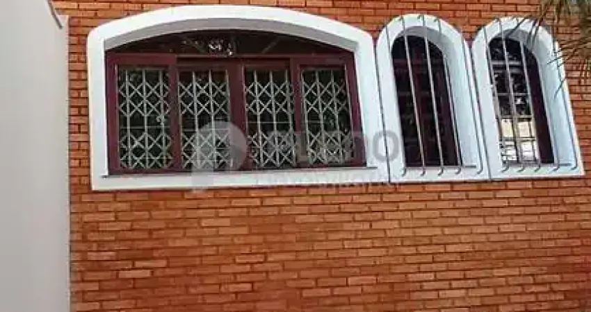 Casa com 3 quartos à venda na Rua Antônio Pires, 201, Vila Albertina, São Paulo