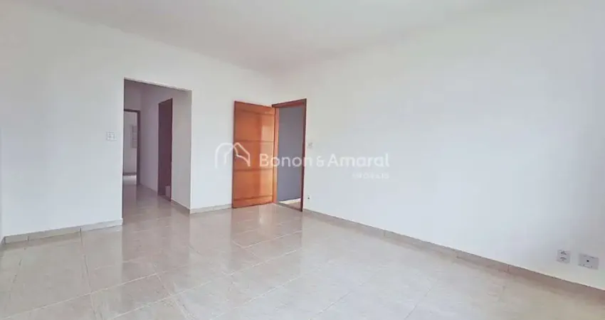 Casa com 3 quartos à venda na Rua Ermênio Oliveira Penteado, 846, Vila Nogueira, Campinas