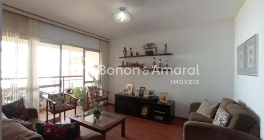 Apartamento com 3 Quartos e 3 banheiros à Venda, 90 m²