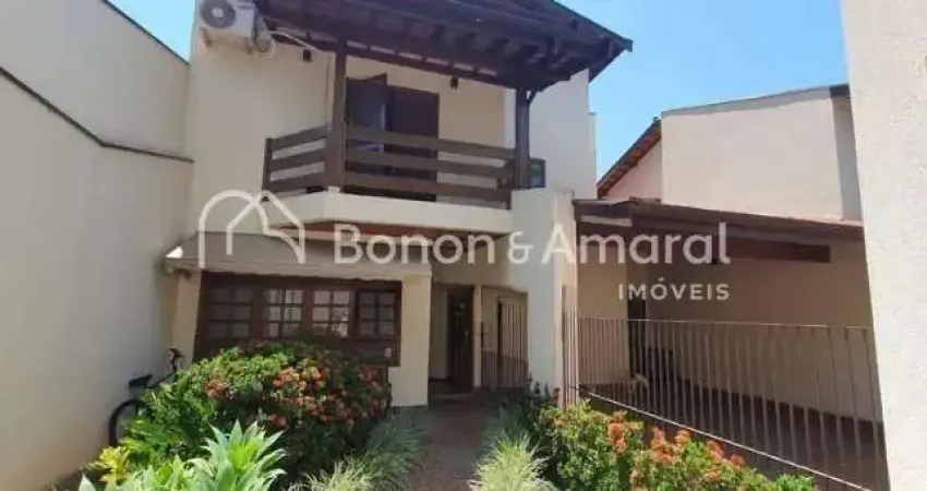 Sobrado à venda, 250 m² de área construída, Parque das Flores - Campinas/SP