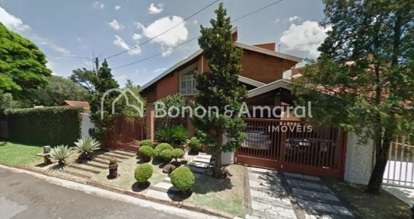 Casa à venda, com 4 quartos, sendo 2 suítes, na Cidade Universitária - Campinas/SP.