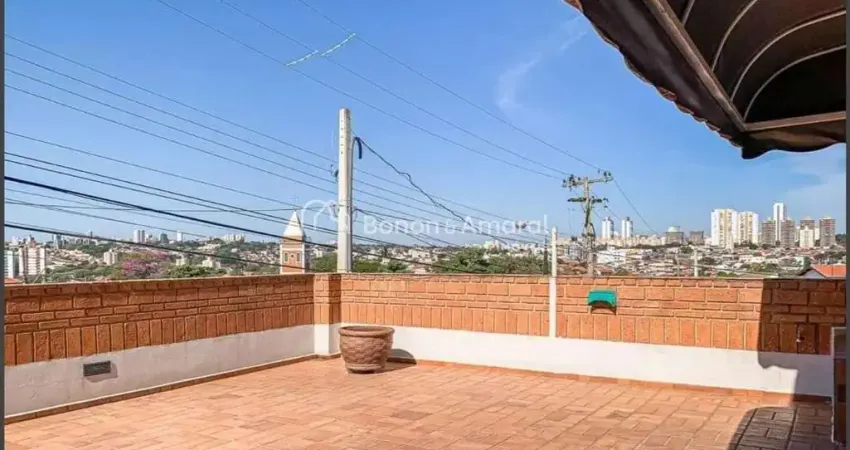 Confortável Casa à Venda no Vila Nogueira, Campinas