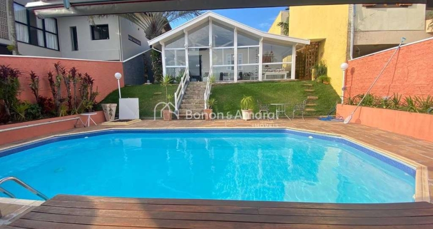 Casa à venda com 3 quartos, 202 m² no San Conrado