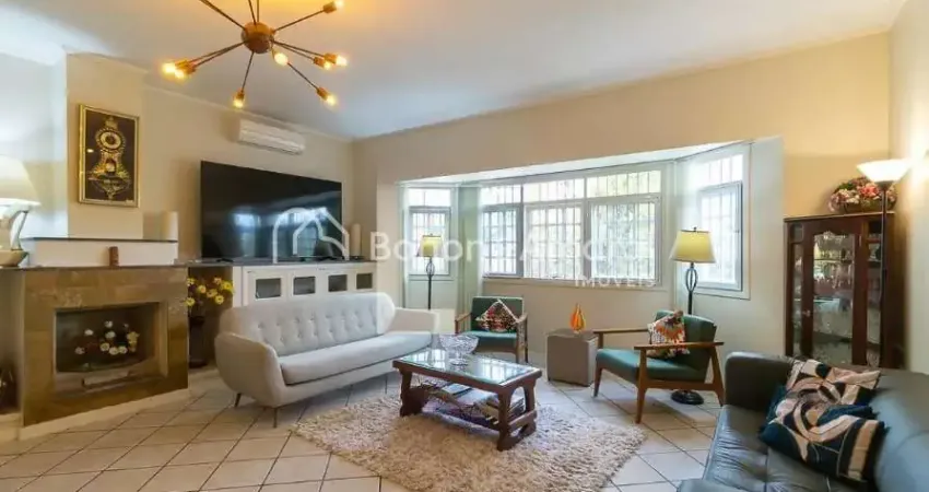 &amp;#34;Casa Espaçosa com 3 Dormitórios à Venda na Cidade Universitária em Campinas&amp;#34;