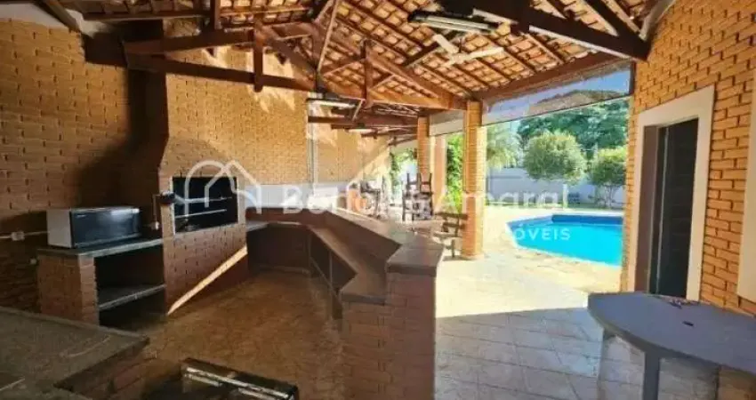 Casa com 3 Quartos e 4 banheiros à Venda na Vila Nogueira