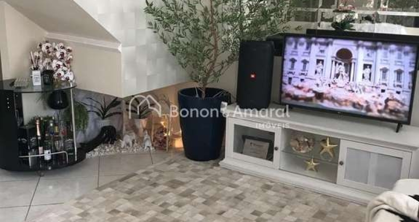 Casa à Venda em Condomínio na Região de Santa Genebra - Campinas
