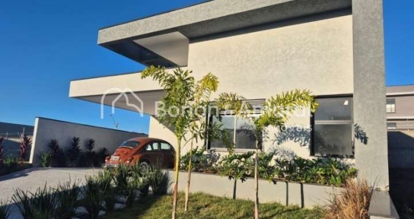 Casa a venda com 3 suítes em Jardim Ypê, Paulínia - SP