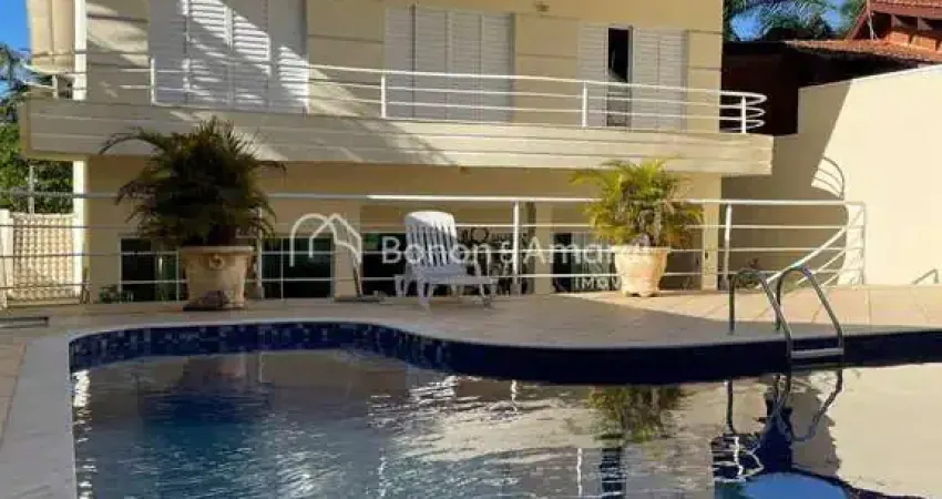 Casa de alto padrão com 4 quartos, 2 suítes, piscina, 340 m² no condomínio villagio del hipica