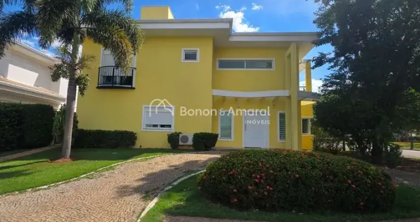 Sobrado com 316m², 4 suítes, 3 com closet, com piscina em barão geraldo