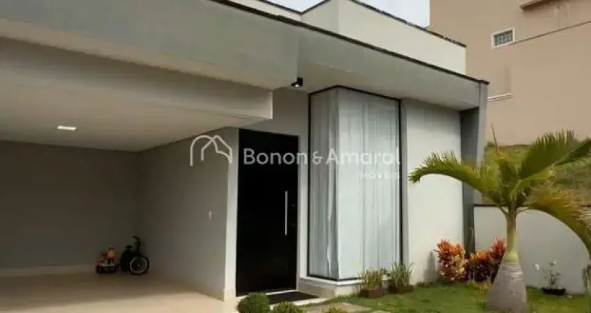 Casa térrea à venda em condomínio fechado - valinhos - 3 suítes, piscina e espaço gourmet