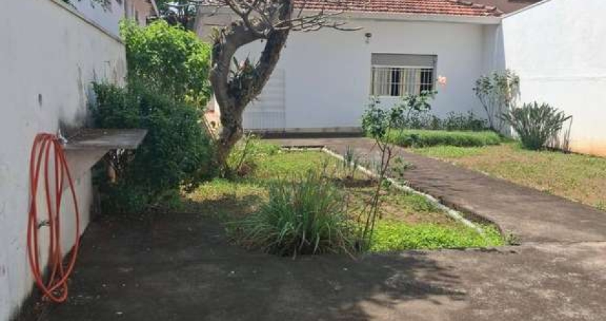 CASA TÉRREA NO BROOKLIN - 3 DORMITÓRIOS - 4 VAGAS - 553M².