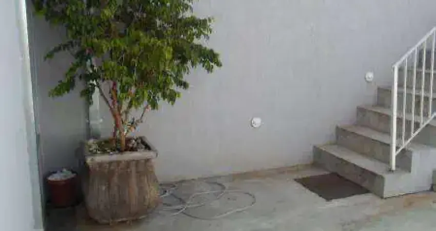 CHARMOSO SOBRADO COMERCIAL - R. GUARARAPES - BROOKLIN - VENDA.