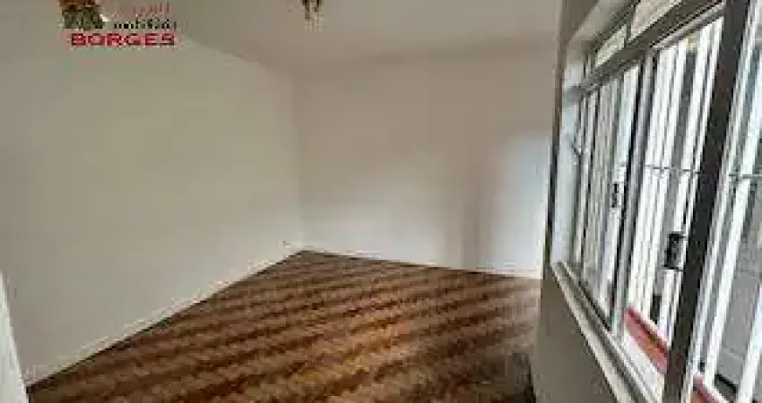 Locação no brooklin - casinha  independente  -  1 dormitório com quintal..