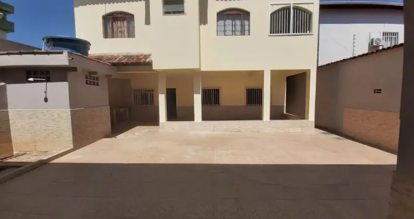 Casa com 5 quartos à venda na Cidade Nobre, Ipatinga 