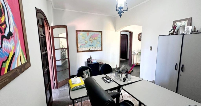 Casa com 3 quartos à venda na Rua Barão de Piracicamirim, 121, São Judas, Piracicaba