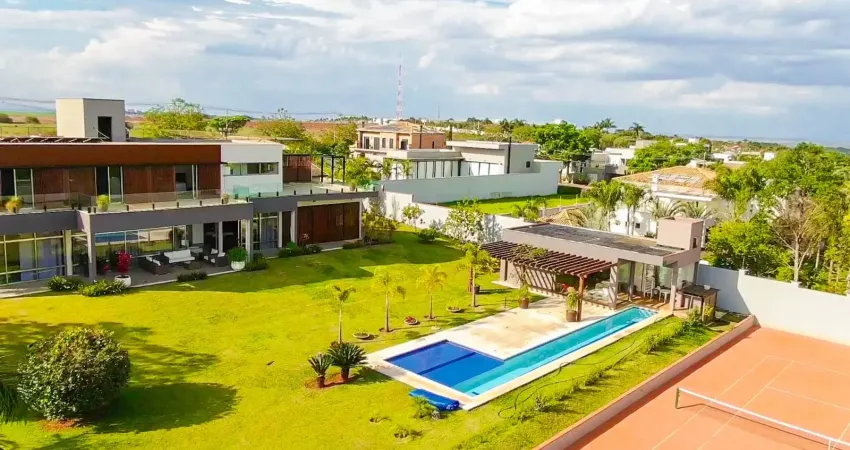 Casa à venda em condomínio fechado no interior de são paulo/sp
