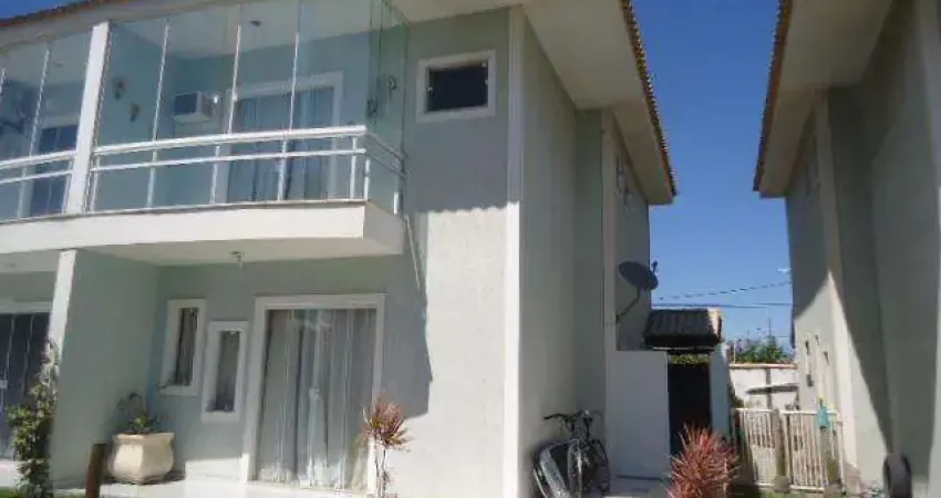 Casa à venda, 137 m² por R$ 450.000,00 - Ouro Verde - Rio das Ostras/RJ