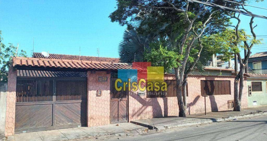 Casa à venda, 224 m² por R$ 750.000,00 - Extensão do Bosque - Rio das Ostras/RJ