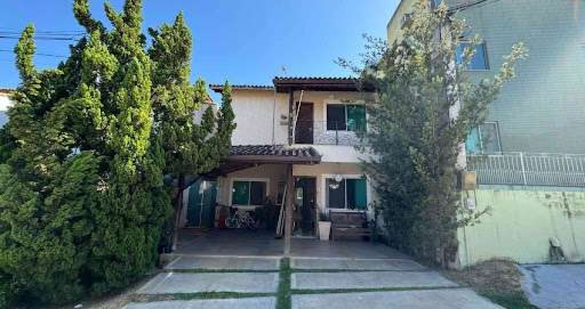 Casa à venda, 145 m² por R$ 790.000,00 - Granja dos Cavaleiros - Macaé/RJ