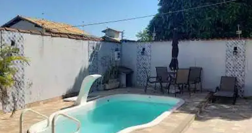 Casa com 3 dormitórios à venda, 263 m² por R$ 980.000,00 - Riviera Fluminens II - Macaé/RJ