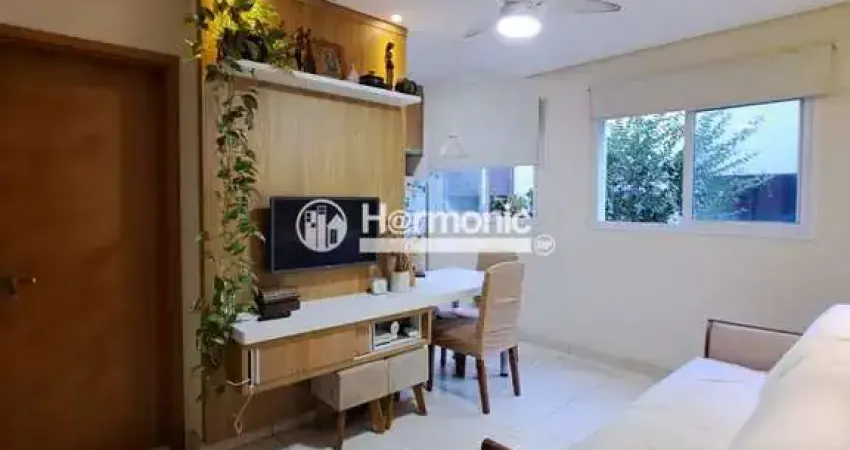 Sobrado em condomínio no bairro Sumarezinho, Ribeirão Preto/SP