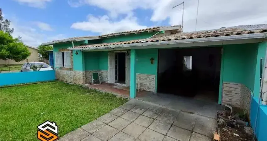Casa com anexo a venda em região ideal para moradia. mariluz - praia de imbé.