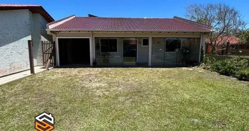 Belíssimo imóvel próximo ao mar na praia de imbé. aproveite !