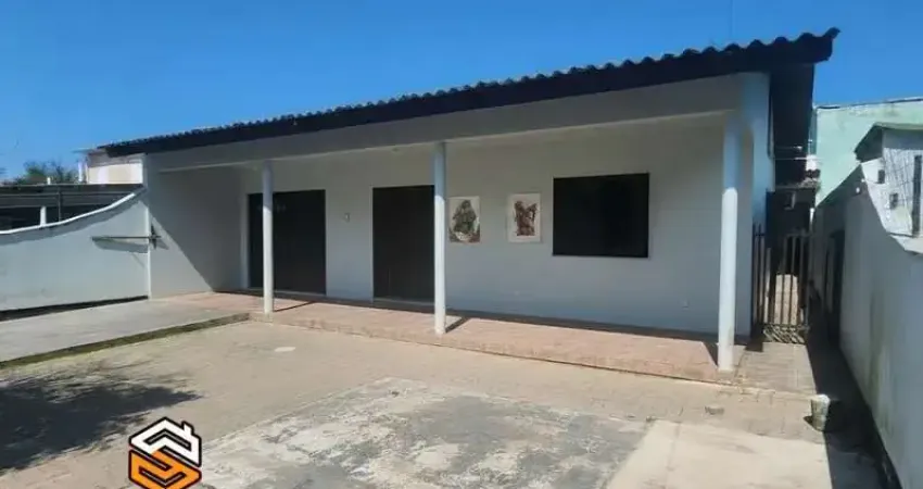 Próxima da beira mar. praia de imbé. forro em laje de concreto!