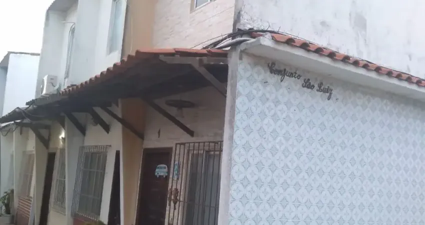Casa à venda na Rua Brilhantes, Portinho, Cabo Frio