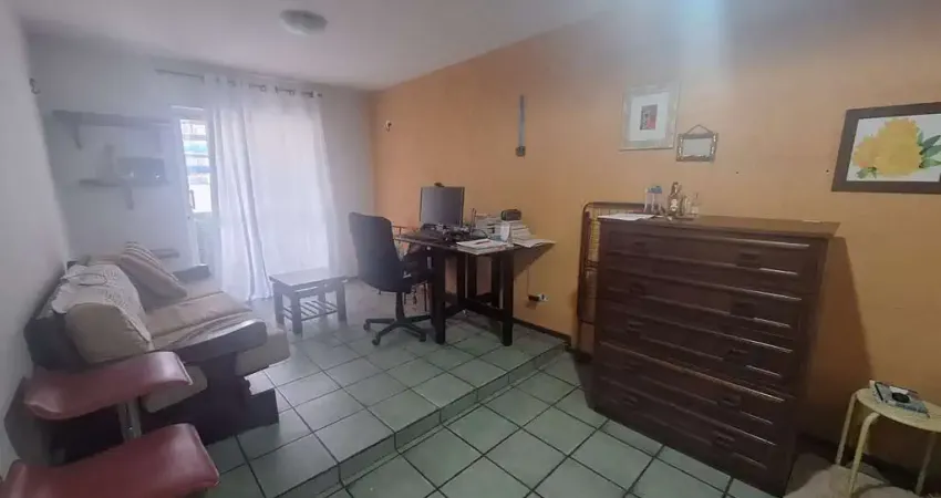 Apartamento à venda no centro de curitiba-pr:  aceita airbnb, 1 quarto, 1 sala, 1 banheiro. venha conferir!