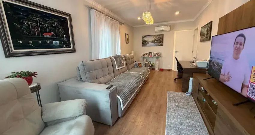 Casa em condomínio fechado com 4 quartos à venda na Rua Hermenegildo Luca, 101, Butiatuvinha, Curitiba