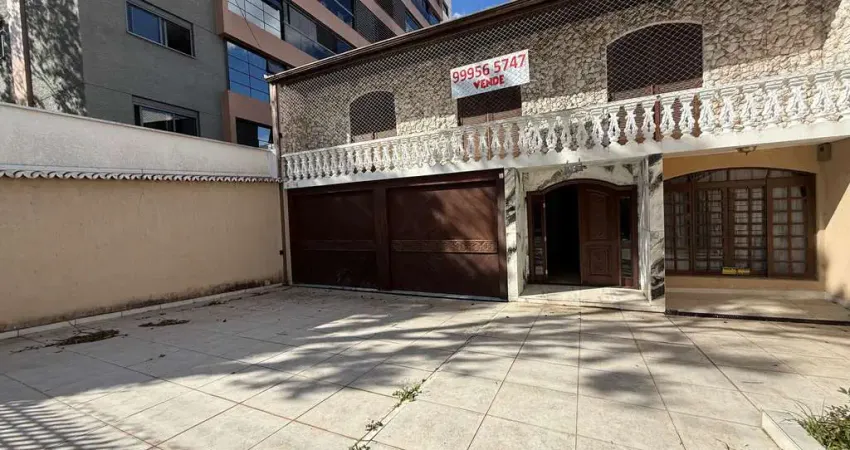 Imperdível casa à venda em curitiba-pr, água verde: 4 quartos, 3 suítes, 3 salas, 5 banheiros, 6 vagas, 260m². venha conferir!