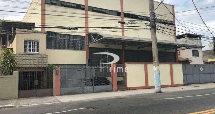 Prédio, 2300 m² - venda por R$ 5.500.000,00 ou aluguel por R$ 36.000,00/mês - Venda da Cruz - São Gonçalo/RJ