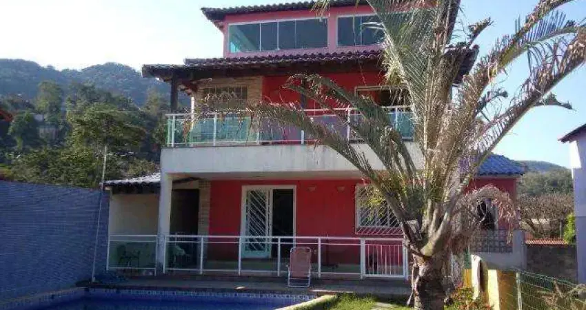 Casa com 4 dormitórios à venda, 360 m² por R$ 850.000,00 - Itaipu - Niterói/RJ