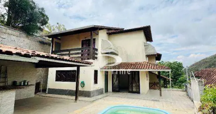 Casa com 4 dormitórios, 130 m² - venda por R$ 680.000,00 ou aluguel por R$ 6.589,20/mês - Itaipu - Niterói/RJ