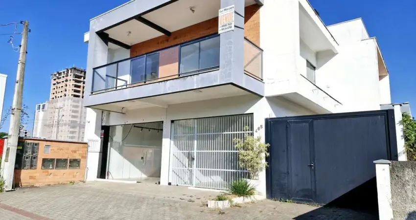 Sobrado para Venda em Balneário Piçarras, Itacolomi, 3 dormitórios, 1 suíte, 3 banheiros, 2 vagas